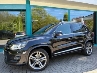 VOLKSWAGEN TIGUAN 2.0 TSI SPORT & STYLE 4MOTION R-LINE DSG VOLL 