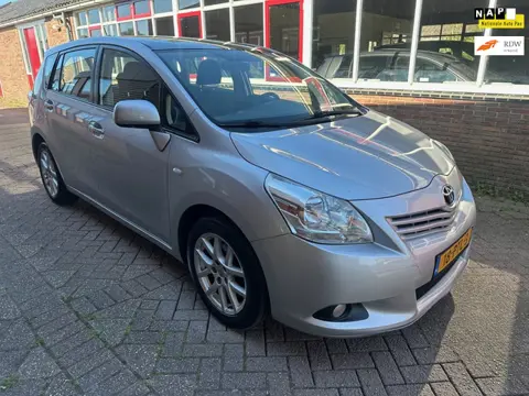 Toyota Verso 1.6 VVT-i Business 7p.NAVI PANO TREKHAAK