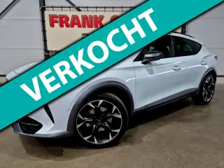 Cupra FORMENTOR 1.5 TSI 150PK Business Edition + Panorama|Trekhaak|Sfeerverlichting|19"LMV|Adaptive 