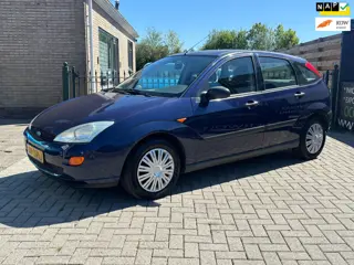 Ford Focus 1.6-16V Ghia | 5drs | airco inruilkoopje | VASTEPRIJS !!! MINDER BIEDEN IS NIET MEER KOPE