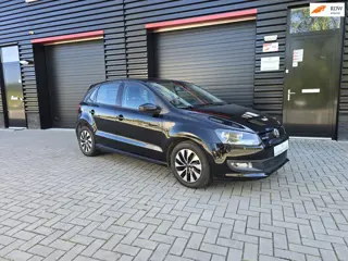 Volkswagen Polo 1.4 TDI BlueMotion | NAVIGATIE | CRUISE CONTROL | TREKHAAK | ELEC. PAKKET | NAP + BO