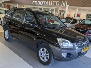 Kia Sportage 2.7 V6 Adventure 4WD Automaat Airco, Cruise Control, Trekhaak, Stuurbekrachtiging