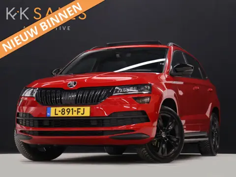 Škoda Karoq 1.5 TSI ACT Sportline Business [SCHUIFDAK, APPLE CARPLAY, ANDROID AUTO, CAMERA, STOELVER