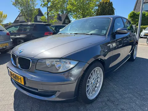 BMW 1-serie 118i Business Line 5Drs,Apk 29/4/27,Airco,Cruise,Nap
