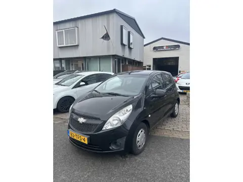 Chevrolet Spark 1.0 16V LS Bi-Fuel Airco enz. 5 Deurs Lpg-g3 40,- Euro per maand belasting.Airco. Pr