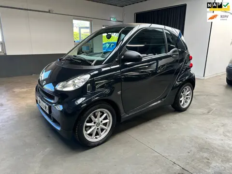 Smart Fortwo coupé 1.0 mhd Pure|Airco
