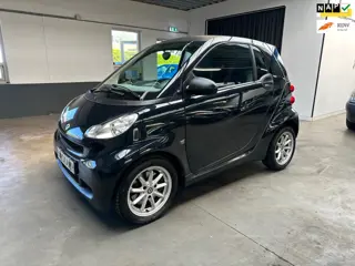 Smart Fortwo coupé 1.0 mhd Pure|Airco