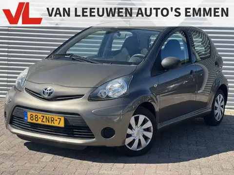 Toyota Aygo 1.0 VVT-i Comfort | Nieuw Binnen! | Airco | 5 Deurs | Rijklaar