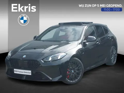 BMW 1 Serie 5-deurs 120 M Sportpakket Pro 19'' / Harman Kardon / Panoramadak / Comfort Access | Lent