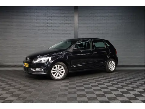 Volkswagen Polo 1.2 TSI Comfortline Connected Series | TREKHAAK | LMV | ZEER ZUINIG |