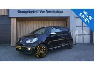 Volkswagen Up! 1.0 75pk 5Drs Automaat Special Up! Pano.Dak 17inch LM Beats Trekhaak A-Camera Cruise 