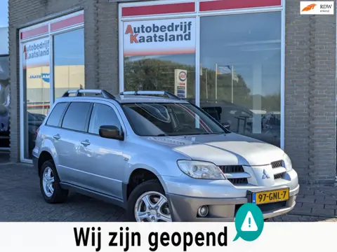 Mitsubishi Outlander Sport 2.0 Travel - Airco - Trekhaak - APK: 12-2026