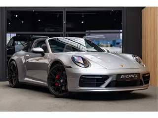 Porsche 911 992 Targa 4S SportDesign Sportuitlaat 3.0 4 S Stoelventilatie