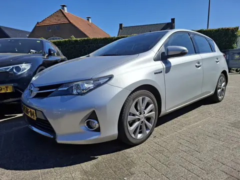 Toyota Auris 1.8 Hybrid Lease (bj 2013, automaat)
