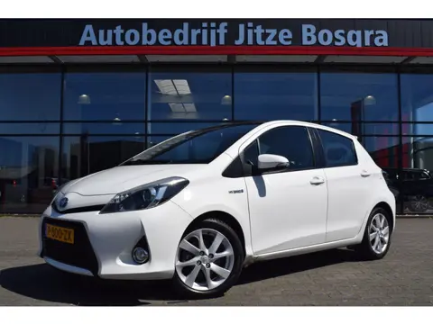 Toyota Yaris 1.5 Full Hybrid Dynamic ECC | Full Map Navi | Telefonie | Camera | Volledig Onderhouden