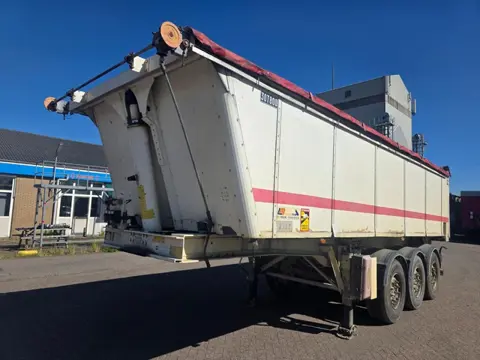 Stas Mercedes - Disc Stas 3 assige kipper - Mercedes assen - Liftas - Luchtvering - Schijfremmen - W