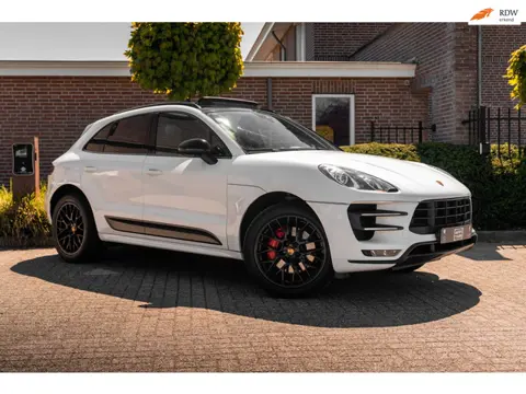 Porsche Macan 3.6 Turbo 400 PK Carbon Leder Memory Camera Pano 20''