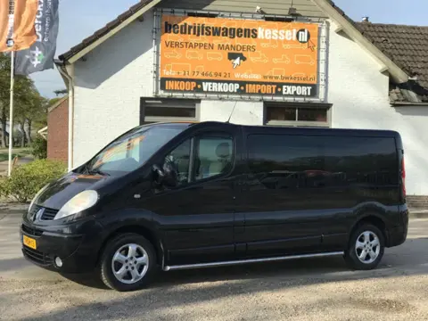 Renault Trafic 2.5 dCi 107 kW L2H1 AC Dubbel Cabine