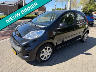 Peugeot 107 1.0-12V XS ,Airco,