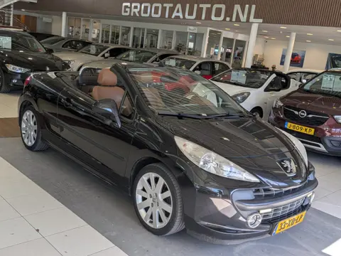 Peugeot 207 CC 1.6 VTi Féline Automaat Airco, Trekhaak, Stuurbekrachtiging