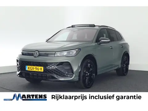 Volkswagen Tiguan 1.5 204pk eHybrid R-Line Edition Black Style Trekhaak 360Camera Leder Memory Stoel