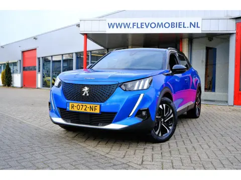 Peugeot E-2008 EV GT Pack 50 kWh Aut. Pano|Navi|LMV|Cam|Virtual Cockpit