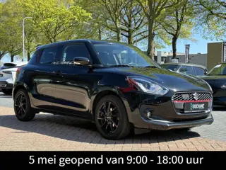 Suzuki Swift 1.0 Stijl Automaat 110PK | Achteruitrijcamera | Adaptieve Cruise Control | Climate Cont