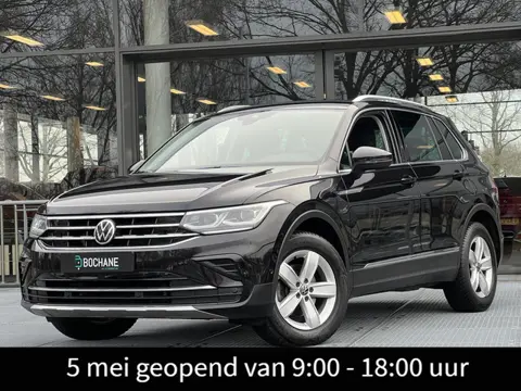 Volkswagen Tiguan 1.5 TSI Elegance Automaat 150PK | Carplay/Android | Achteruitrijcamera | Elektrisc