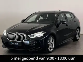 BMW 1-serie 118i Business Edition | M Sport | LED | Achteruitrijcamera | Lichtmetalen velgen 17" | A