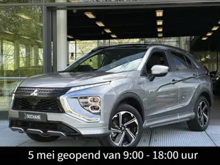 Mitsubishi Eclipse Cross 2.4 PHEV Prestige | Panoramadak | Navigatie | Stoelverwarming voor/achter |