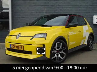 Renault 5 E-TECH Electric Techno 120pk urban range 40 kWh PACK WINTER / PACK ADVANCED DRIVING ASSIST