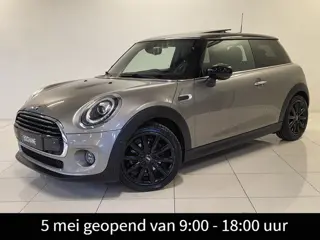 Mini Mini 1.5 Cooper 60 Years Edition | Panoramadak | Harman Kardon | Navigatie | Head Up |