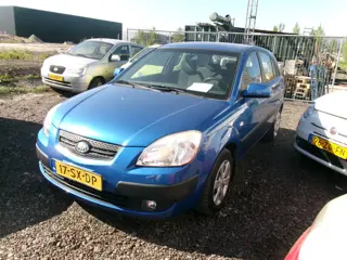 Kia Rio 1.4 LXE NIEUWE APK EERSTE EIGENAAR (bj 2006)
