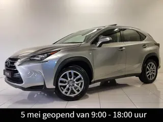 Lexus NX 300h AWD 25th Edition  | Open dak | Trekhaak | Navigatie |