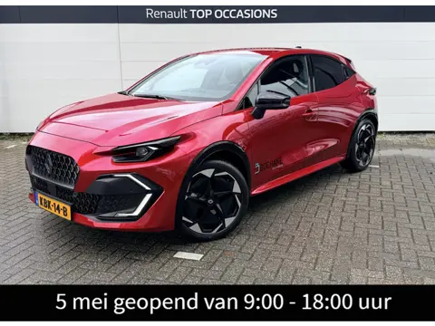 Renault Clio 1.2 TCe 115 techno | Dode hoek detectie | achteruitrijcamera | Google maps navigatie | 
