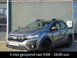 Dacia Sandero Stepway 1.0 TCe 110 Extreme PACK EXTREME / PACK MEDIA NAV / METALLIC LAK