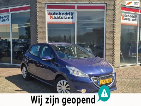 Peugeot 208 1.0 VTi Blue Lease - Navi - PDC - Cruise - 2013