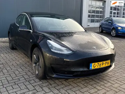 Tesla Model 3 Standard RWD Plus 60 kWh / Leder / AutoPilot 3 / Self Driving / APK /