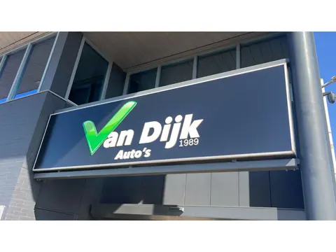 Toyota Corolla Cross Hybrid 200 Style Panodak Navi Camera El.Klep