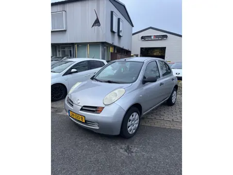 Nissan Micra 1.2 Visia 5 Deurs,Airco Apk 14-05-2026(Evt nieuwe Apk is bespreekbaar tegen meerprijs)