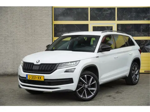 Škoda Kodiaq 1.5 TSI 150PK! Automaat Sportline Business BJ2020 Lmv 20" | Led V+A | Pdc | Achteruitri