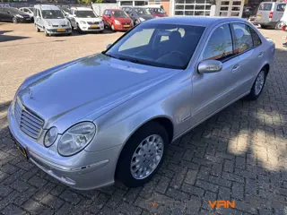 Mercedes-Benz E-Klasse 240 V6 Uniek! NL Auto NAP weinig KM!