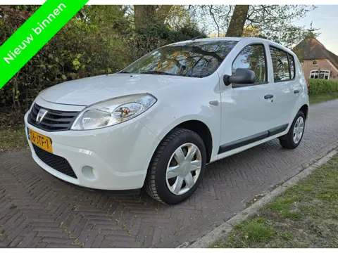 Dacia Sandero 1.2 Ambiance (bj 2009)