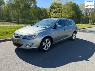 Opel Astra Sports Tourer 1.4 Turbo Sport