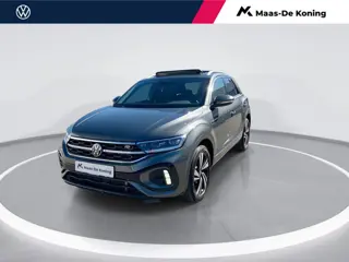 Volkswagen T-Roc 1.5TSI/150PK R-Line DSG · Panoramadak · Navigatie · Trekhaak · Apple/Android Car Pl