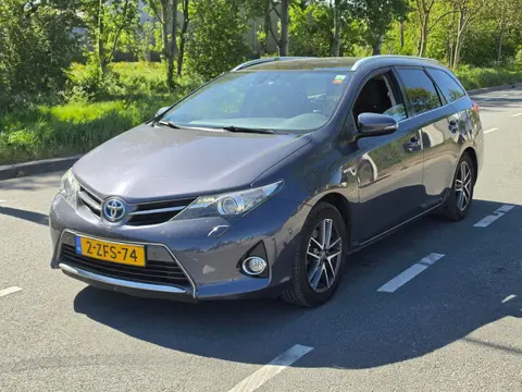 Toyota Auris Touring Sports 1.8 Hybrid Lease / AIRCO / NAP