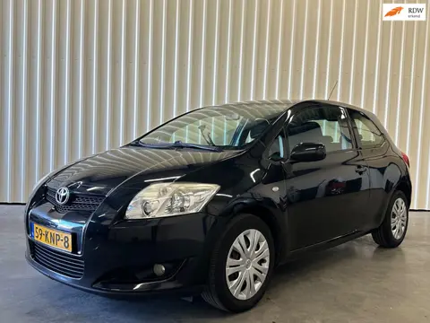 Toyota Auris 1.6-16V Sol 83.396 km