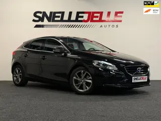 Volvo V40 2.0 T2 Momentum|PDC|AC|STOEL VERWARMING|CARBON WRAP|GOED ONDERHOUDEN|