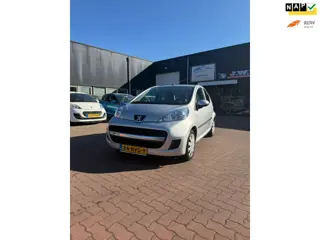 Peugeot 107 1.0-12V XS