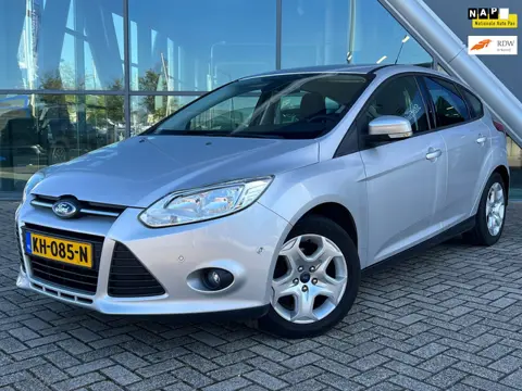 Ford Focus 1.0 EcoBoost Titanium 5-Drs, Cruise Cr, PDC, Nette Staat!